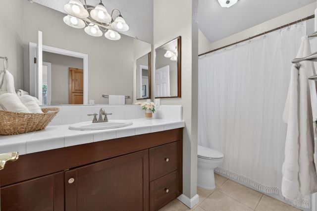 2419 Laurelwood Ct, Rocklin, CA 95677