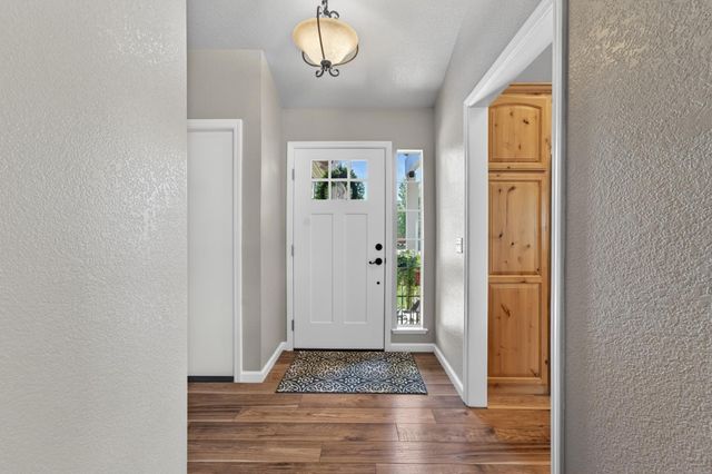 2419 Laurelwood Ct, Rocklin, CA 95677