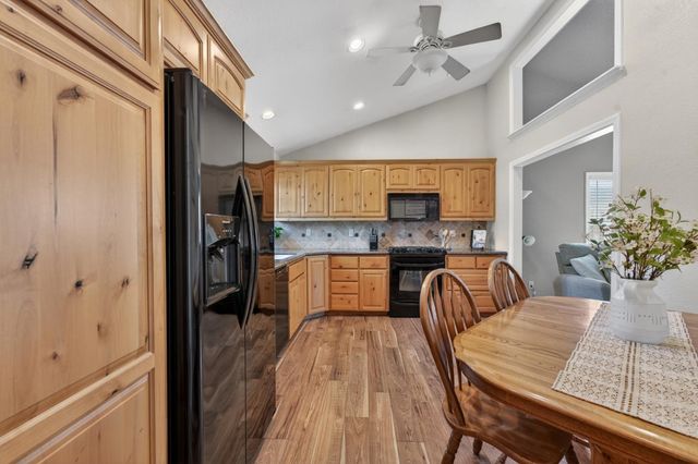 2419 Laurelwood Ct, Rocklin, CA 95677