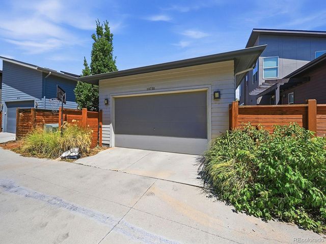 10730 E 26th Ave, Aurora, CO 80010