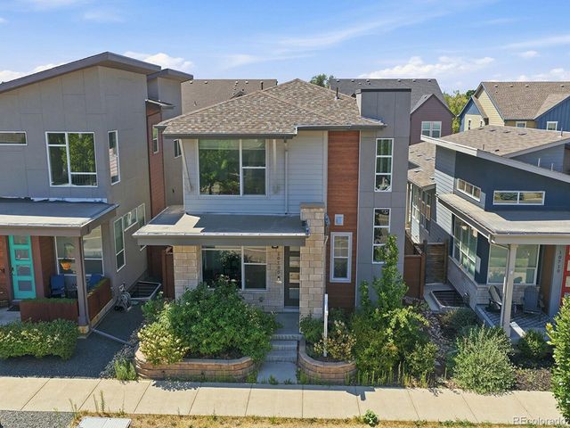 10730 E 26th Ave, Aurora, CO 80010