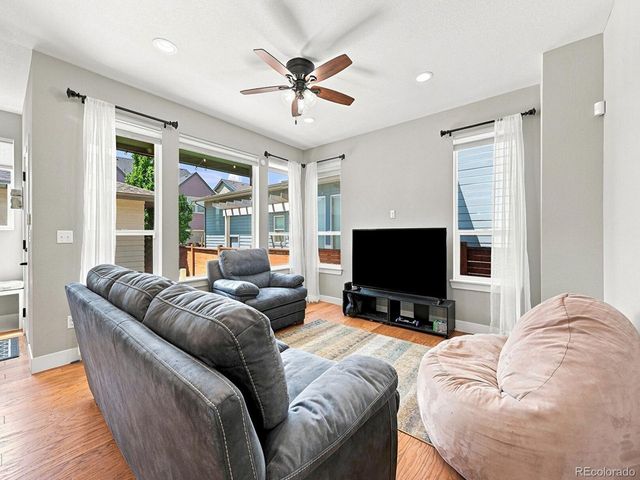 10730 E 26th Ave, Aurora, CO 80010