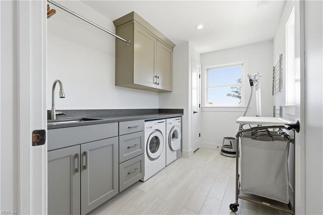 117 Anchor LN, Yorktown, VA 23692