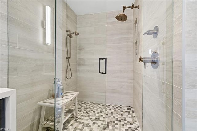117 Anchor LN, Yorktown, VA 23692