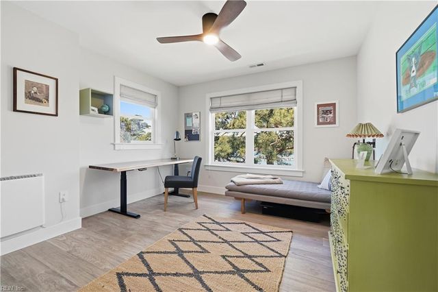 117 Anchor LN, Yorktown, VA 23692