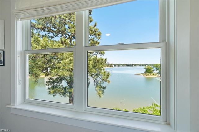 117 Anchor LN, Yorktown, VA 23692