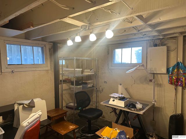 3244 C Street, Lincoln, NE 68510