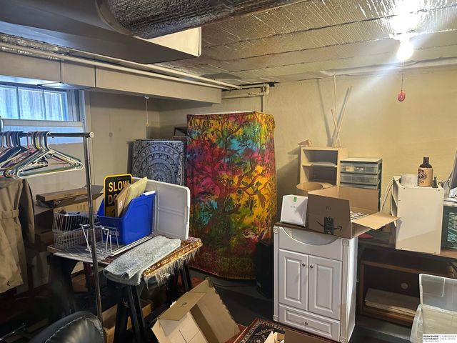 3244 C Street, Lincoln, NE 68510