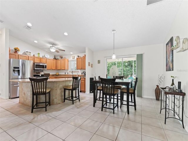 9621 SE 168TH MAPLESONG LANE, The Villages, FL 32162