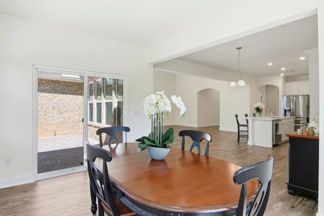 296 Symphony Way, Freeport, FL 32439