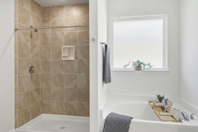 296 Symphony Way, Freeport, FL 32439