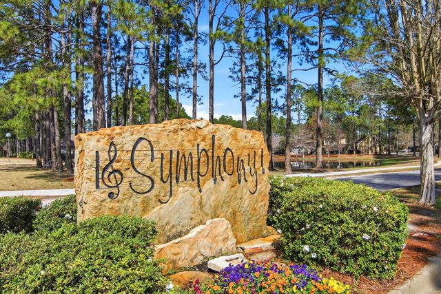 296 Symphony Way, Freeport, FL 32439