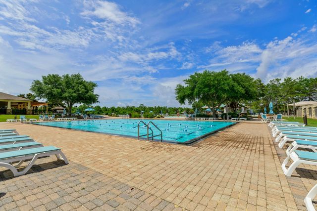 296 Symphony Way, Freeport, FL 32439