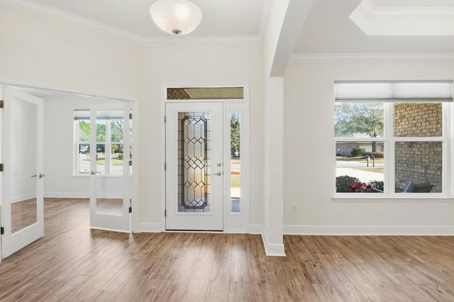 296 Symphony Way, Freeport, FL 32439