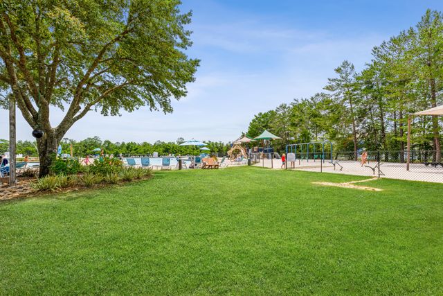 296 Symphony Way, Freeport, FL 32439