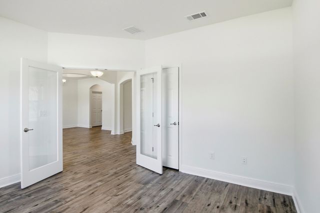 296 Symphony Way, Freeport, FL 32439