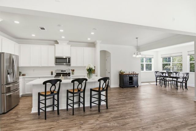 296 Symphony Way, Freeport, FL 32439