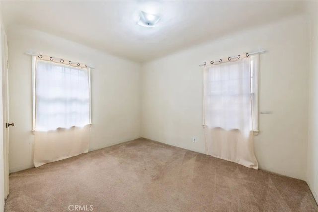 14738 Magnolia Boulevard, Sherman Oaks, CA 91403