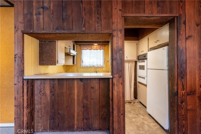 14738 Magnolia Boulevard, Sherman Oaks, CA 91403
