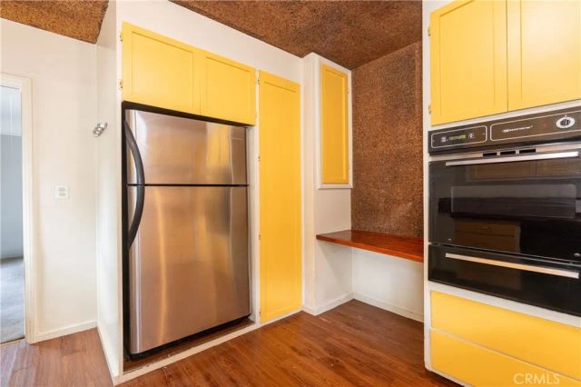 14738 Magnolia Boulevard, Sherman Oaks, CA 91403