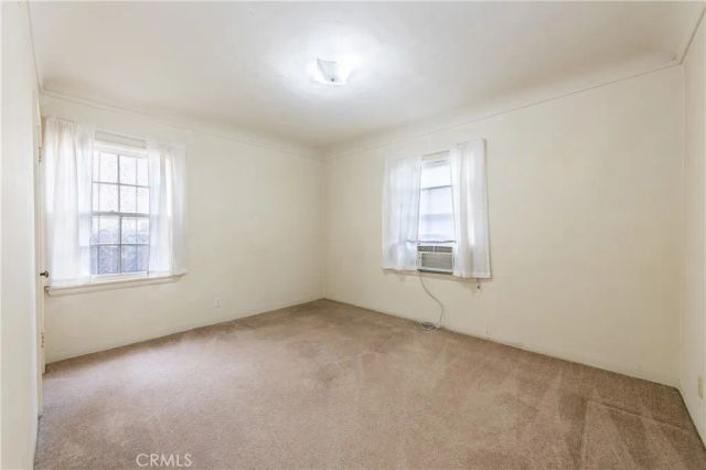 14738 Magnolia Boulevard, Sherman Oaks, CA 91403