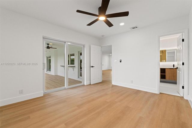 4440 NW 19th Ave, Oakland Park, FL 33309