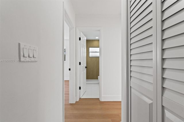 4440 NW 19th Ave, Oakland Park, FL 33309