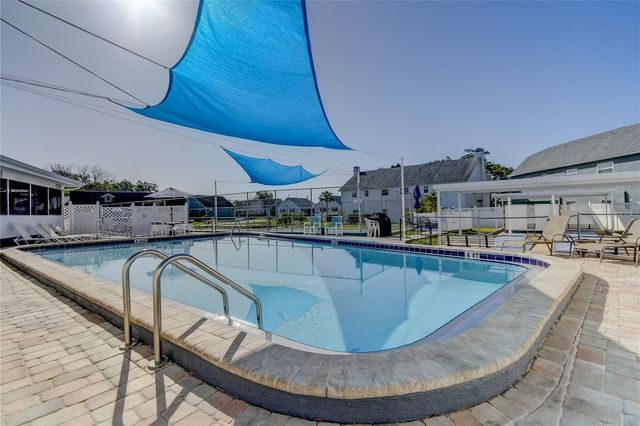 6016 WILDS DR, New Port Richey, FL 34653