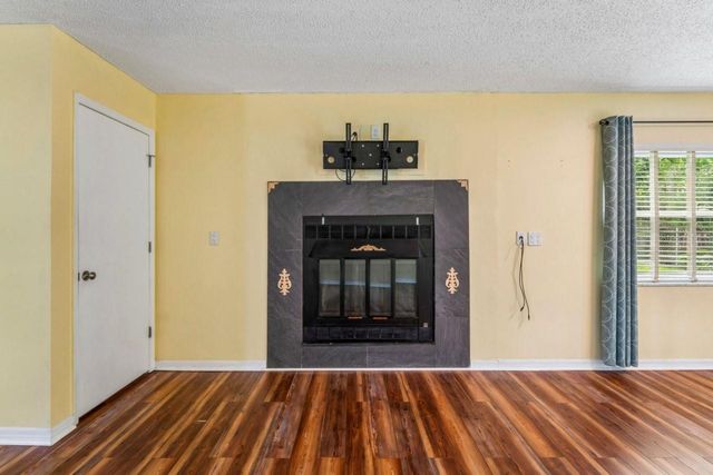 6016 WILDS DR, New Port Richey, FL 34653