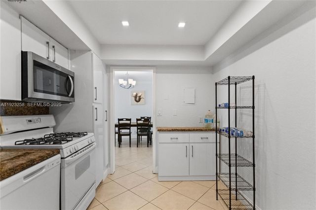 2030 S Ocean Dr 1710, Hallandale Beach, FL 33009