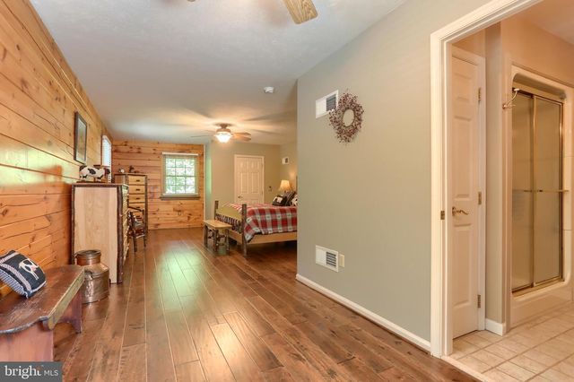 1005 TULIP TREE DR, Lebanon, PA 17042