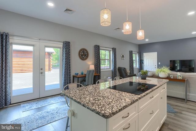 1005 TULIP TREE DR, Lebanon, PA 17042