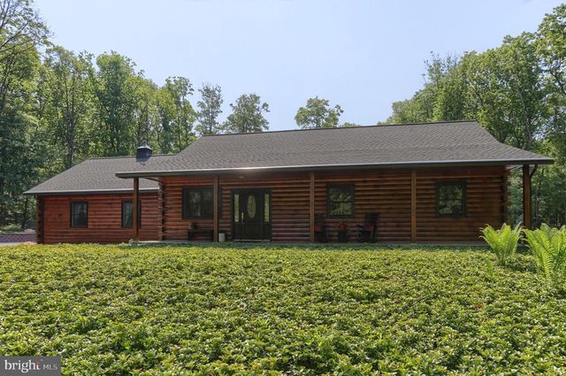 1005 TULIP TREE DR, Lebanon, PA 17042