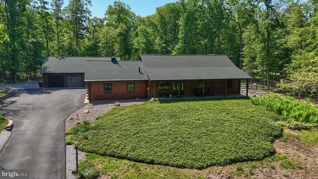 1005 TULIP TREE DR, Lebanon, PA 17042