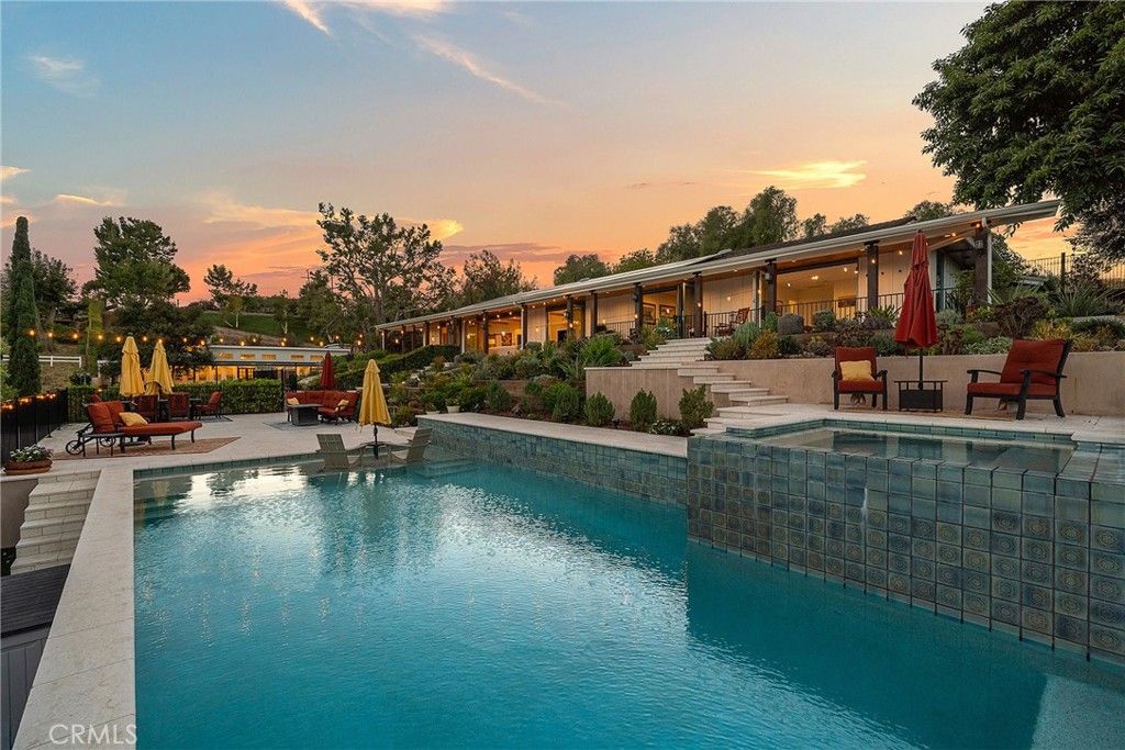 17879 Ridgeway, Granada Hills, CA 91344 — exterior