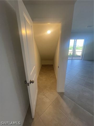 2833 Citrus ST, Naples, FL 34120