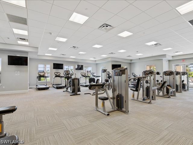 2833 Citrus ST, Naples, FL 34120