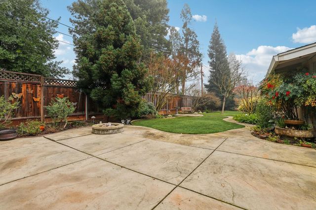 4216 Corona Way, Sacramento, CA 95864