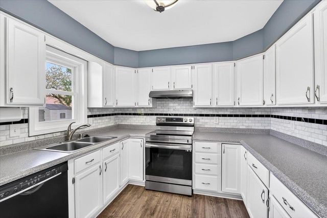 618 Robin Drive, Sun Prairie, WI 53590