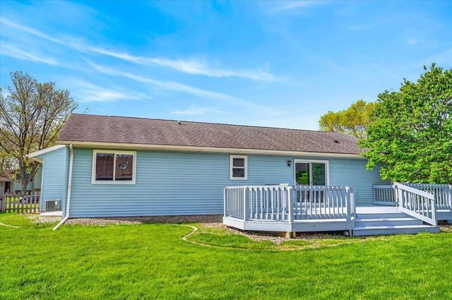 618 Robin Drive, Sun Prairie, WI 53590