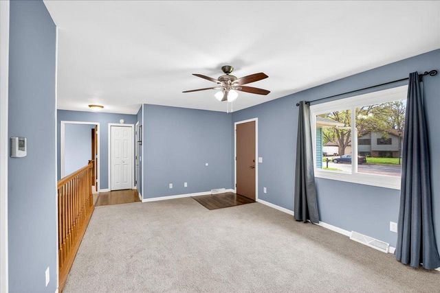 618 Robin Drive, Sun Prairie, WI 53590