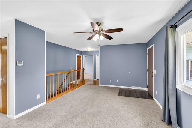 618 Robin Drive, Sun Prairie, WI 53590