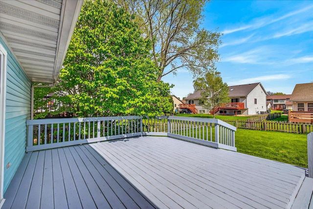 618 Robin Drive, Sun Prairie, WI 53590