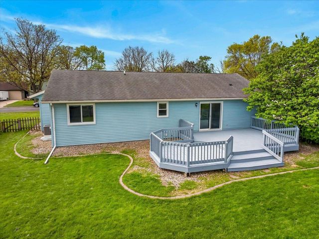 618 Robin Drive, Sun Prairie, WI 53590