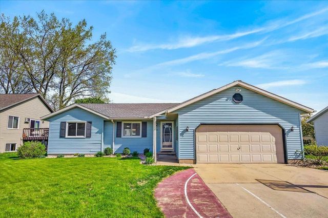 618 Robin Drive, Sun Prairie, WI 53590