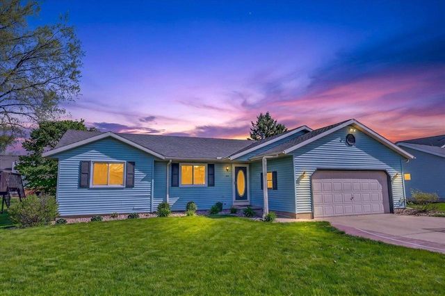 618 Robin Drive, Sun Prairie, WI 53590
