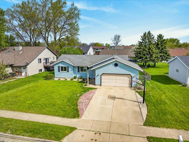 618 Robin Drive, Sun Prairie, WI 53590