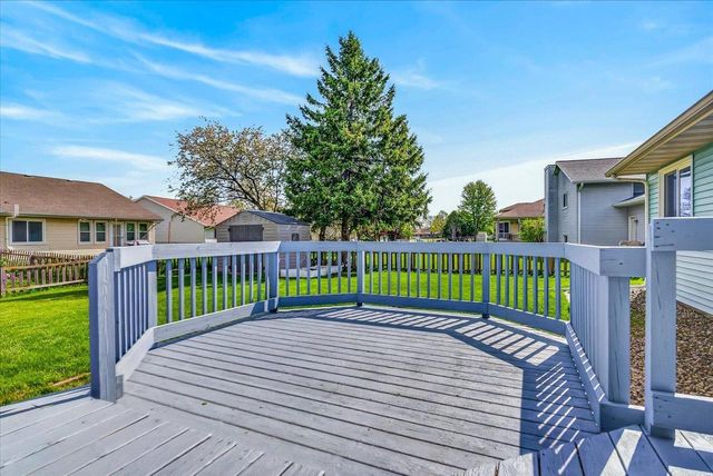 618 Robin Drive, Sun Prairie, WI 53590