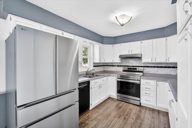 618 Robin Drive, Sun Prairie, WI 53590