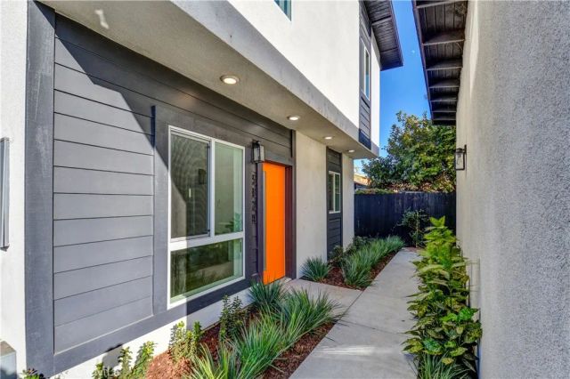 5822 Gage Avenue, Bell Gardens, CA 90201